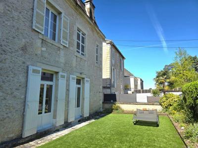 For sale Perigueux 8 rooms 244 m2 Dordogne (24000) photo 1