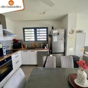 Louer Maison Sainte-marie 1579 euros