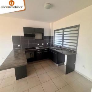 Louer Appartement 65 m2 Sainte-marie