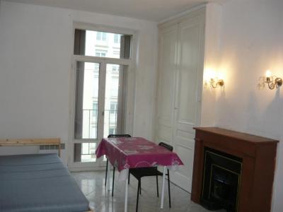 For rent Lyon-7eme-arrondissement 2 rooms 42 m2 Rhone (69007) photo 1