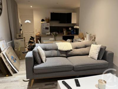 Louer Appartement 53 m2 Pontpoint