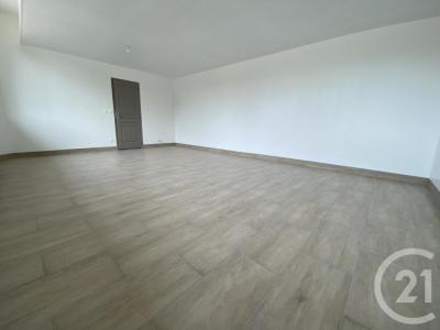 Louer Commerce Beauvais 14400 euros