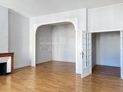 For rent Lyon-7eme-arrondissement 3 rooms 110 m2 Rhone (69007) photo 1