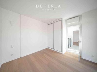 For sale Saint-maur-des-fosses 8 rooms 236 m2 Val de Marne (94100) photo 2