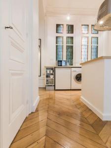 Louer Appartement Paris-9eme-arrondissement 1784 euros