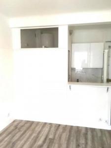 Annonce Location Appartement Paris-18eme-arrondissement 75