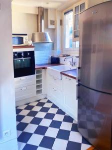 For rent Paris-10eme-arrondissement 2 rooms 33 m2 Paris (75010) photo 2