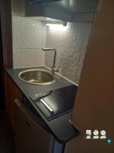 For rent Cahors 1 room 18 m2 Lot (46000) photo 3