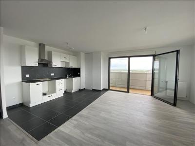 For rent Bordeaux 3 rooms 69 m2 Gironde (33800) photo 1