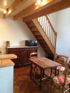 For rent Bordeaux 2 rooms 47 m2 Gironde (33000) photo 1
