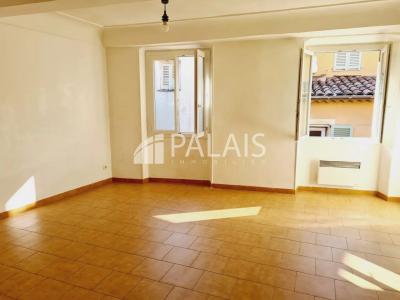 For rent Nice VIEUX NICE 3 rooms 81 m2 Alpes Maritimes (06300) photo 0