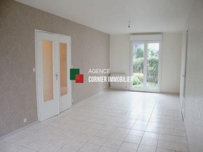 For rent Chateaubourg 4 rooms 91 m2 Ille et vilaine (35220) photo 0