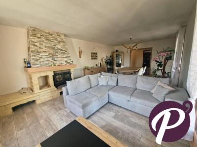 Acheter Maison 239 m2 Saint-front-de-pradoux