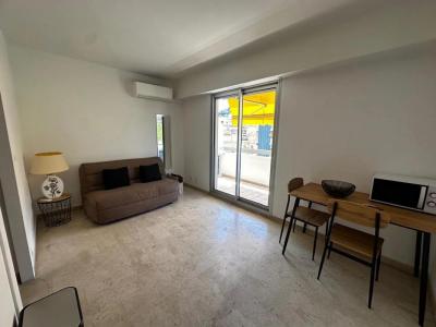 Louer Appartement Nice 680 euros