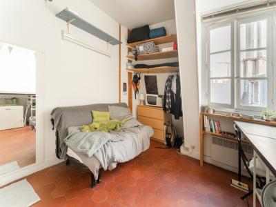 Louer Appartement 11 m2 Paris-5eme-arrondissement