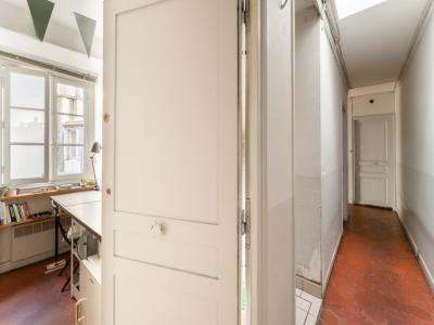Louer Appartement Paris-5eme-arrondissement 715 euros
