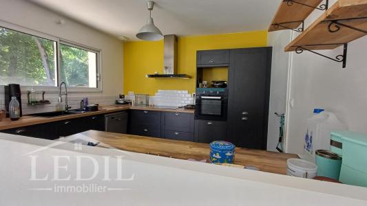 For sale Aubiac 4 rooms 100 m2 Gironde (33430) photo 4
