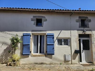 For sale 3 rooms 110 m2 Charente (16700) photo 1