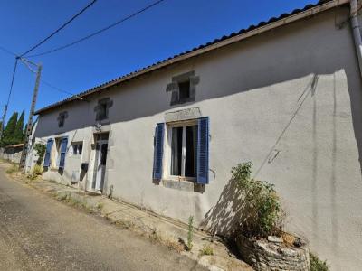 For sale 3 rooms 110 m2 Charente (16700) photo 2