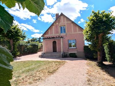 For sale 10 KMS DE LE DONJON 5 rooms 106 m2 Allier (03130) photo 0