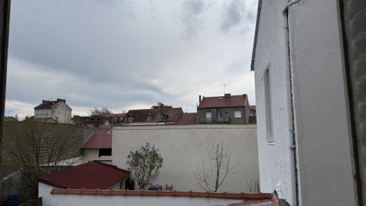 For sale Gare SNCF, centre ville 2 rooms 21 m2 Allier (03200) photo 0