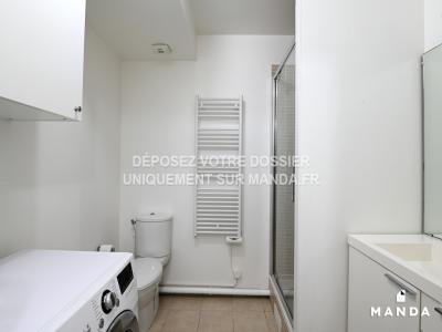 For rent Issy-les-moulineaux 1 room 30 m2 Hauts de Seine (92130) photo 4