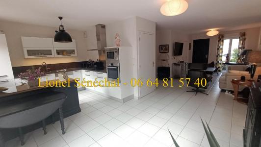 For sale Chapelle-saint-aubin 5 rooms 82 m2 Sarthe (72650) photo 1