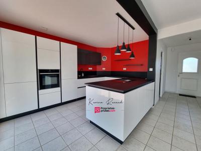 For sale Venansault 6 rooms 133 m2 Vendee (85190) photo 3