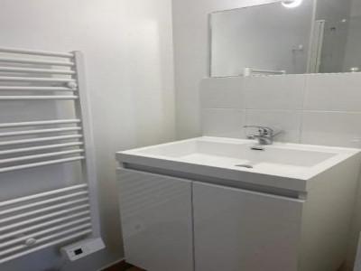 For rent Pau 2 rooms 33 m2 Pyrenees atlantiques (64000) photo 2