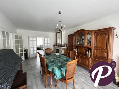 For sale Bergerac 6 rooms 178 m2 Dordogne (24100) photo 2