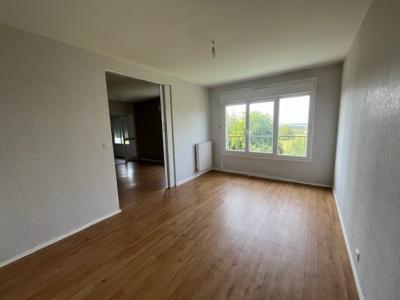 Annonce Location 4 pices Appartement Cluis 36