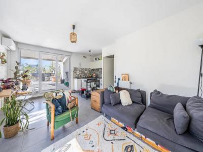 For sale Bordeaux 3 rooms 63 m2 Gironde (33300) photo 1