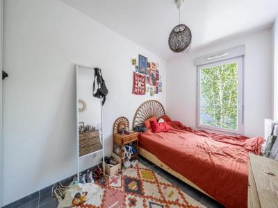 For sale Bordeaux 3 rooms 63 m2 Gironde (33300) photo 3