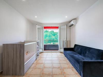 For sale Nice 3 rooms 56 m2 Alpes Maritimes (06100) photo 2