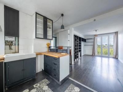 For sale Bordeaux 4 rooms 67 m2 Gironde (33800) photo 4