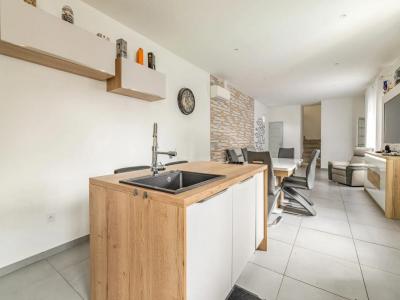 For sale Champigny-sur-marne 5 rooms 121 m2 Val de Marne (94500) photo 2