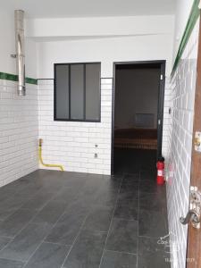 For sale Guise 5 rooms 79 m2 Aisne (02120) photo 3