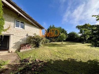 For sale Saint-georges-de-longuepierre 6 rooms 194 m2 Charente maritime (17470) photo 2