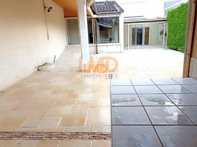 Annonce Vente 5 pices Maison Saint-jean-d'angely 17