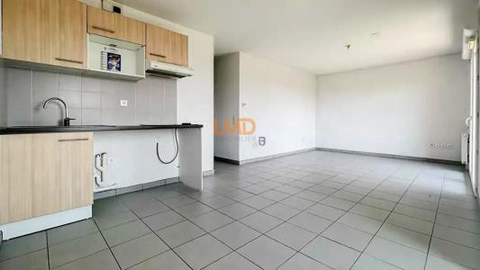 For sale Royan 3 rooms 61 m2 Charente maritime (17200) photo 3