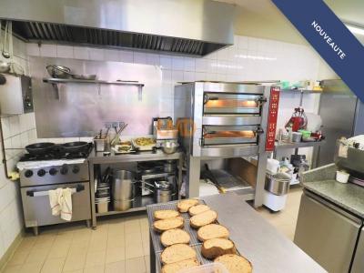 Acheter Commerce Saint-maximin-la-sainte-baume 230000 euros