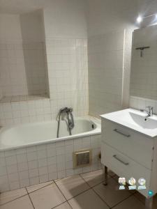 Louer Appartement Poussan 640 euros