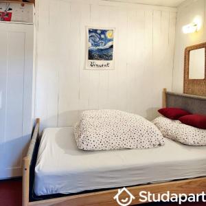 For rent Beaurecueil AIX-EN-PROVENCE 1 room 22 m2 Bouches du Rhone (13100) photo 2