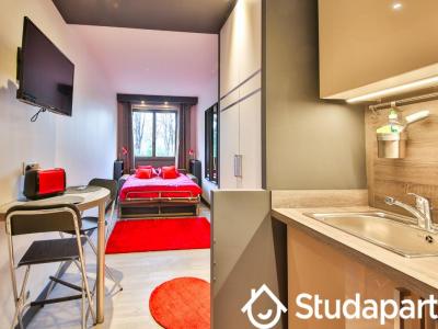 Louer Appartement 20 m2 Paris