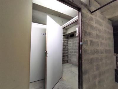 For rent Paris-10eme-arrondissement 1 m2 Paris (75010) photo 1