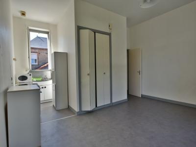 For sale HYPER CENTRE VILLE 3 rooms 58 m2 Maine et loire (49300) photo 0