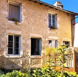 Acheter Prestige 232 m2 Verteuil-sur-charente