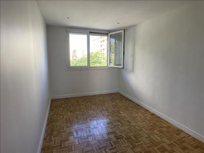 For rent Lyon-5eme-arrondissement 4 rooms 65 m2 Rhone (69005) photo 3