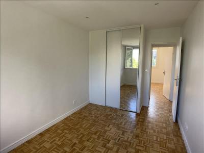 For rent Lyon-5eme-arrondissement 4 rooms 65 m2 Rhone (69005) photo 4