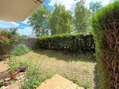 For sale Chatenay-malabry 2 rooms 42 m2 Hauts de Seine (92290) photo 3